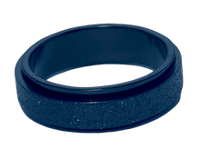 Load image into Gallery viewer, Fidget ring - Black glitter spinner. Sizes 5, 6, 7, 8, 9, 10. FR127
