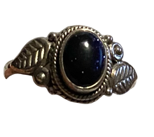 Load image into Gallery viewer, Sterling Silver Blue Sun Stone ring. Size 7.  DC353

