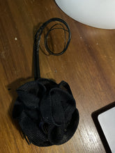 Load image into Gallery viewer, Stunning Black Fascinator. FS138
