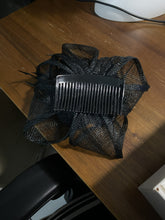 Load image into Gallery viewer, Stunning Black Fascinator FS184
