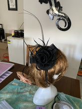 Load image into Gallery viewer, Stunning Black Fascinator FS212
