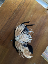 Load image into Gallery viewer, Stunning Black &amp; Brown Feather Fascinator FS211
