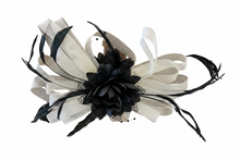 Load image into Gallery viewer, Stunning Black &amp; Cream Fascinator       (FS118)
