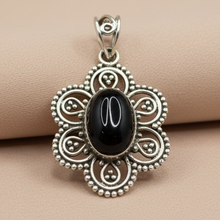 Load image into Gallery viewer, Black Onyx sterling silver pendant PN45

