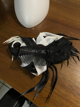 Load image into Gallery viewer, Stunning Black &amp; White Fascinator. FS058
