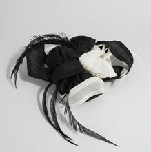 Load image into Gallery viewer, Stunning Black &amp; White Fascinator. FS058
