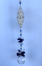 Load image into Gallery viewer, Fancy Pattern Suncatcher decorated with malachite gemstones CH440
