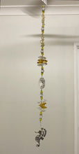 Load image into Gallery viewer, Seahorse crystal Suncatcher decorated with citrine gemstones CH501
