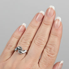 Load image into Gallery viewer, Feet Sterling silver rings  sizes  4, 6, 8, 11  (CR11)

