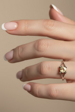 Load image into Gallery viewer, Citrine sterling silver ring Size  7   (R86)
