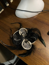 Load image into Gallery viewer, Stunning Cream &amp; Black Fascinator FS178
