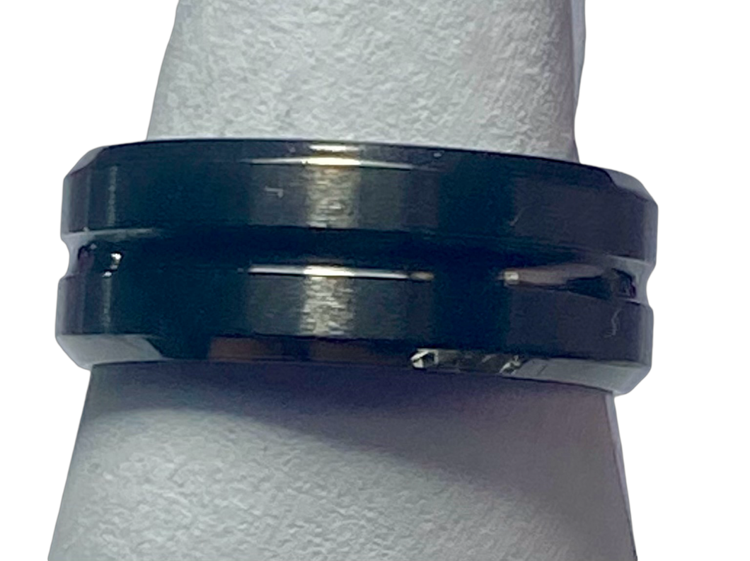 Stainless Steel - Black ring. Sizes 6, 7, 8, 9, 10, 11, 12, 13, 14  RW218