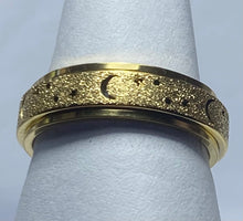 Load image into Gallery viewer, Fidget ring - Gold glitter moons &amp; stars spinner. Sizes 6, 8, 11, 12. FR121
