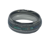 Load image into Gallery viewer, Stainless Steel -Silver with silver &amp; shell  size 7, 8, 9, 10, 11, 13    RW214
