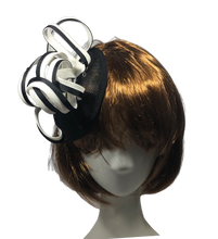 Load image into Gallery viewer, Stunning Black &amp; White Fascinator     (FS102)
