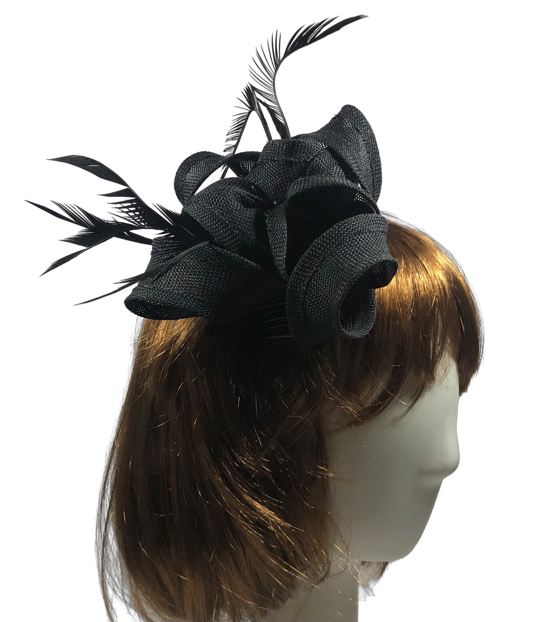 Stunning Black Fascinator    (FS069)