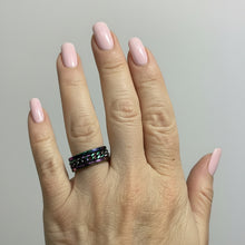 Load image into Gallery viewer, Fidget ring - Rainbow chain ring spinner. Sizes 5, 6. 7, 8, 9, 9.5, 10, 11, 12, 12.5, 13, 13.5, 14. FR106
