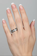 Load image into Gallery viewer, Fidget ring - Black and silver glitter spinner. Sizes 5, 6, 7, 8, 9, 10, 11, 12. FR118
