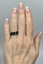 Load image into Gallery viewer, Fidget ring - Black smiley face spinner. Sizes 6, 7, 8, 9, 10, 11, 12, 13. FR130
