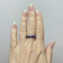 Load image into Gallery viewer, Fidget ring - Trio Rainbow ring. Sizes 5, 6, 7, 8, 9, 10, 11, 12, 13. FR133
