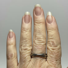 Load image into Gallery viewer, Fidget ring - Trio - Silver ring. Sizes 5, 6, 7, 8, 9, 10, 11, 12, 13. FR136
