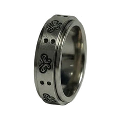 Load image into Gallery viewer, Fidget ring - Silver butterfly ring. Sizes 5, 6, 8, 9, 10, 11. FR138
