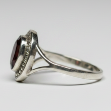 Load image into Gallery viewer, Garnet Sterling Silver ring size  9, 12    BR048
