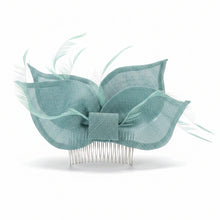 Load image into Gallery viewer, Stunning Green Fascinator. FS027
