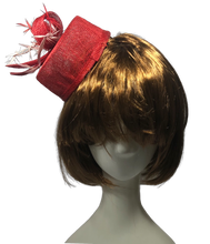 Load image into Gallery viewer, Stunning Red Fascinator       (FS110)
