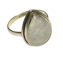 Load image into Gallery viewer, Moonstone Sterling Silver ring size  6, 7, 8, 9, 10, 11, 12, 13   BR040
