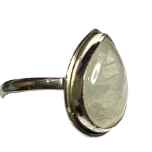 Load image into Gallery viewer, Moonstone Sterling Silver ring size  6, 7, 8, 9, 10, 11, 12, 13   BR040
