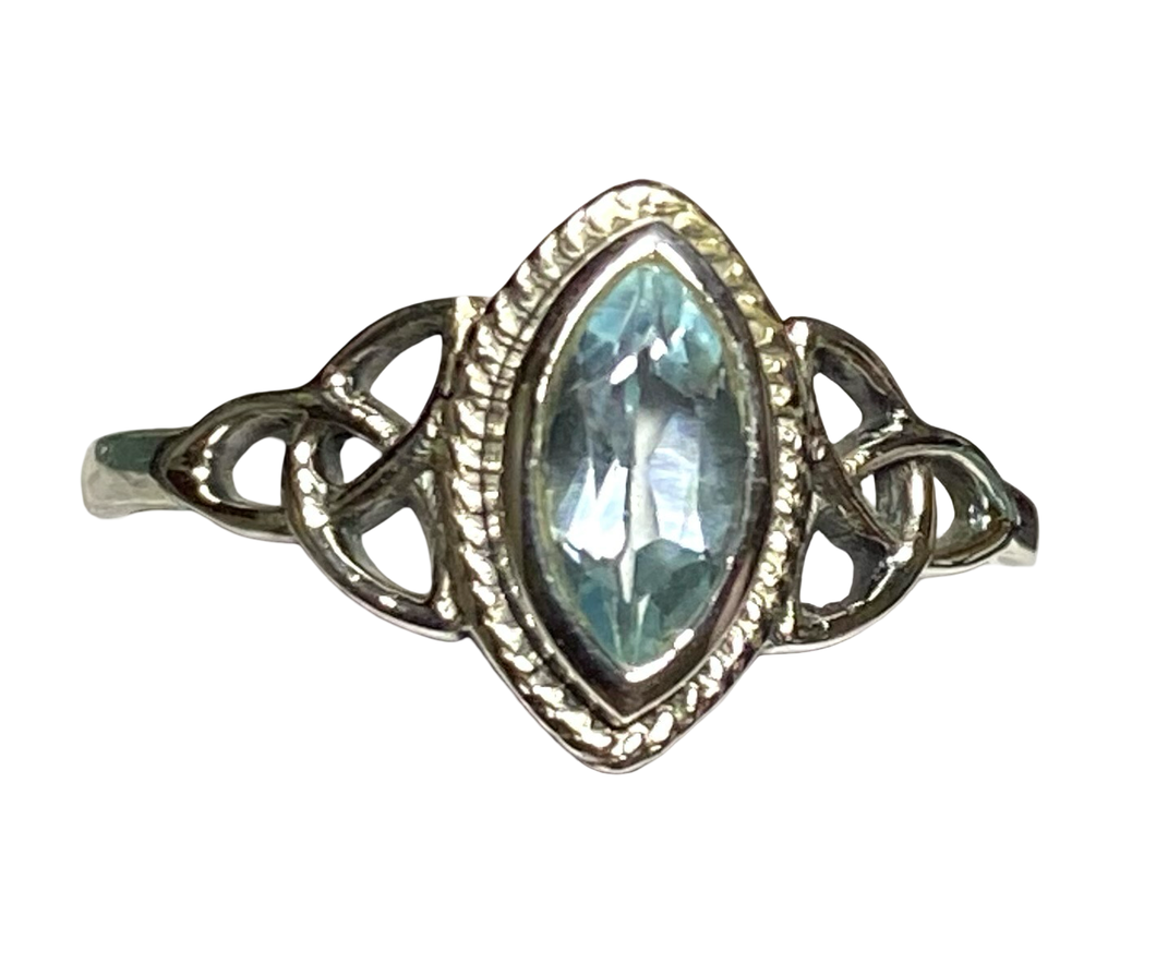 Blue Topaz Sterling Silver ring size  3, 4, 5, 6, 7, 8, 9, 10, 11, 12, 13    BR041
