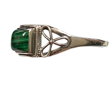 Load image into Gallery viewer, Malachite Sterling Silver ring size  3, 4, 5, 6, 7, 8, 9, 10, 11, 12, 13    BR050
