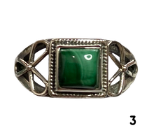 Load image into Gallery viewer, Malachite Sterling Silver ring size  3, 4, 5, 6, 7, 8, 9, 10, 11, 12, 13    BR050
