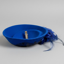 Load image into Gallery viewer, Stunning Blue Fascinator with crystals      (FS084)
