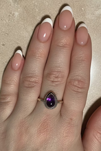 Load image into Gallery viewer, Amethyst sterling silver ring size 9   (AC178)
