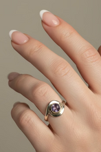 Load image into Gallery viewer, Amethyst Sterling Silver ring size 5  (DC265)
