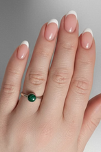 Load image into Gallery viewer, Malachite Sterling Silver ring size 6   (AD257)
