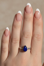 Load image into Gallery viewer, Lapis Lazuli sterling silver ring size  7   (AR53)
