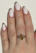 Load image into Gallery viewer, Amber Sterling silver ring size 4, 8, 12, 13    (ER24)
