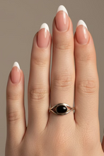 Load image into Gallery viewer, Black Onyx Sterling Silver ring size 8   (DC431)
