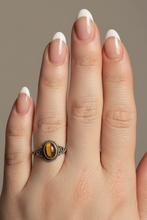 Load image into Gallery viewer, Tigers Eye Sterling silver ring size 7    (DC453)
