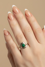 Load image into Gallery viewer, Malachite Sterling silver ring size 6     (DC247)
