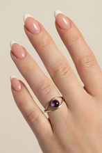 Load image into Gallery viewer, Amethyst Sterling Silver ring size 6    (DC181)
