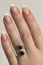 Load image into Gallery viewer, Black Onyx Sterling Silver ring size  6  (DC83)
