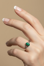 Load image into Gallery viewer, Malachite sterling silver ring size 14   (AD15j)
