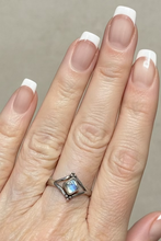 Load image into Gallery viewer, Moonstone sterling silver ring   14   (AR97)
