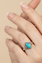 Load image into Gallery viewer, Turquoise Sterling silver ring size 4   (ER44f)
