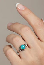 Load image into Gallery viewer, Turquoise Sterling silver ring size 8   (DC141)
