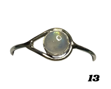 Load image into Gallery viewer, Moonstone Sterling Silver ring size  3, 4, 5, 6, 7, 8, 9, 10, 11, 12, 13  BR033
